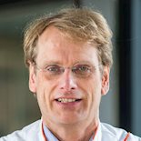Dr. Bert de Vries